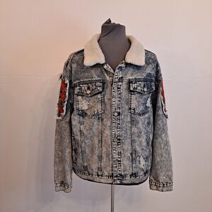 Contender Roses/Beast Distressed Demin Jacket Size 2XL Lt Indigo Sherpa Collar